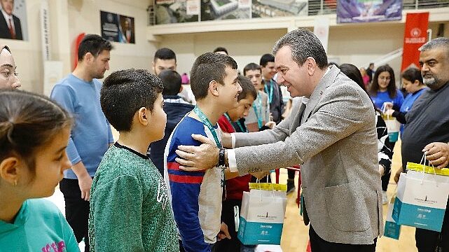 Bergama Belediyesi Engelsiz Spor ve Sanat Şöleni