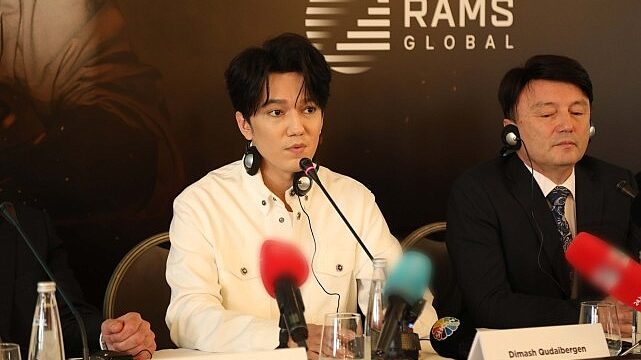 Dünyanın en büyük seslerinden biri olarak kabul edilen Kazak sanatçı Dimash Qudaibergen, RAMS Global ana sponsorluğunda  Beşiktaş Stadyumu'nda konser verecek