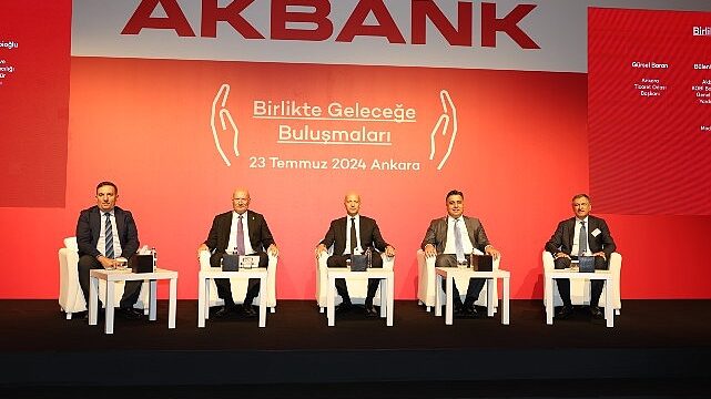 Akbank, İş Dünyasının Liderleriyle Birlikte Geleceği Şekillendirmeye Devam Ediyor