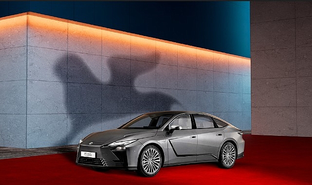 Lexus Sinema Dünyasıyla Ortak Vizyonunu 82. Venedik Film Festivali’nde Paylaşıyor