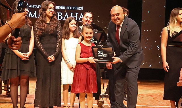 25. Uluslararası Antalya Piyano Festivali’nde genç yetenekler sahne aldı