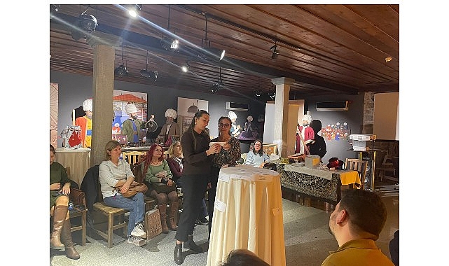 “İzmir Öğretmen Akademileri” Kapsamında ‘‘Edebiyat Akademisi’’ Etkinliklerine Devam Ediyor