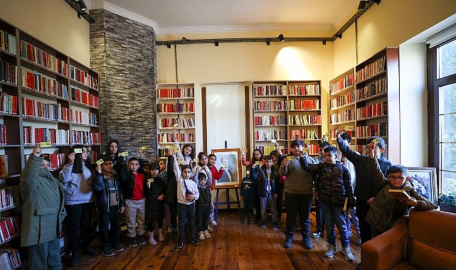 Bucalı çocuklar Cumhuriyet Kütüphanesi’ni keşfetti