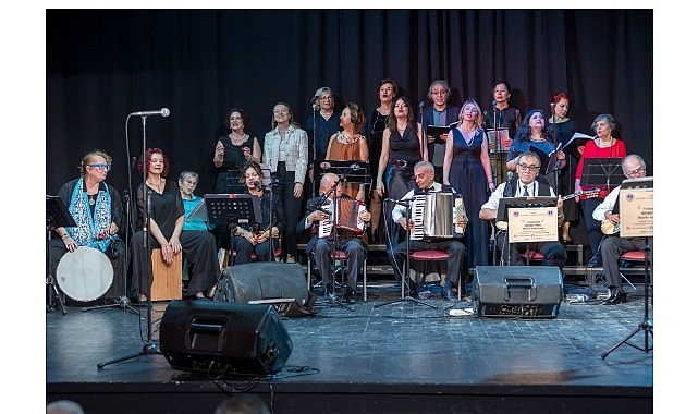 Mübadelenin 103. yılında iki yakanın ezgileri Konak’ta yankılandı