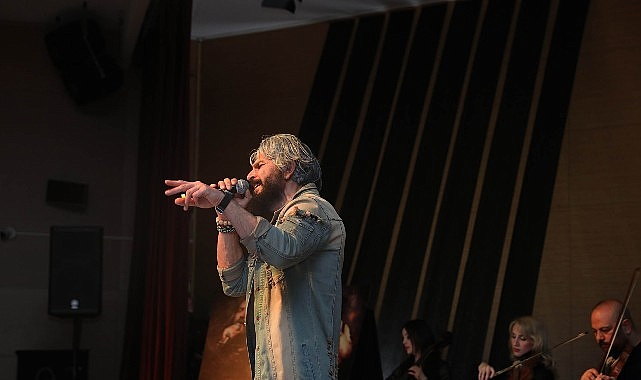 Keçiören Belediyesin’den Barış Manço Ve Cem Karaca Anısına Konser