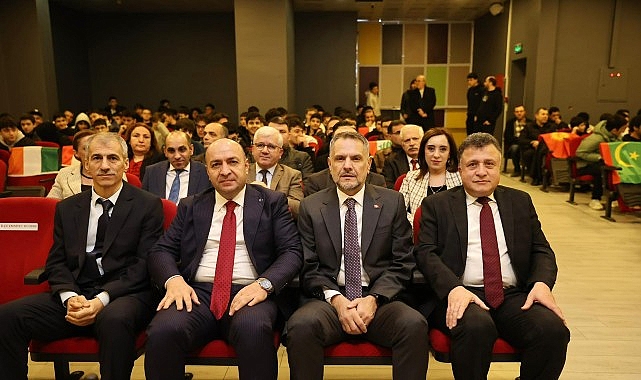 İstiklal Marşı’nın kabulü Bayrampaşa’da törenle kutlandı